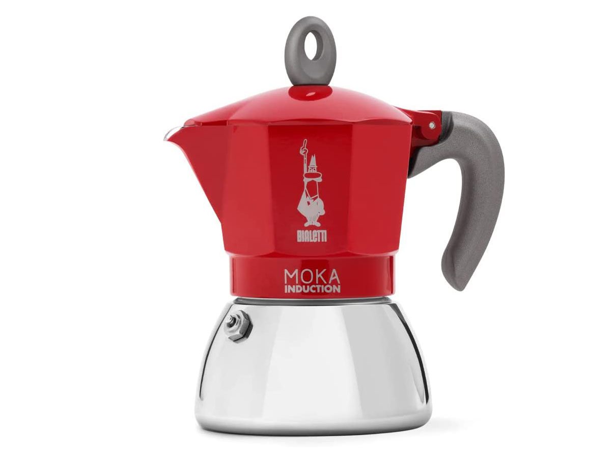foto de cafetera moka, o italiana de marca Bialetti modelo New induction color rojo de Cafés Moreno